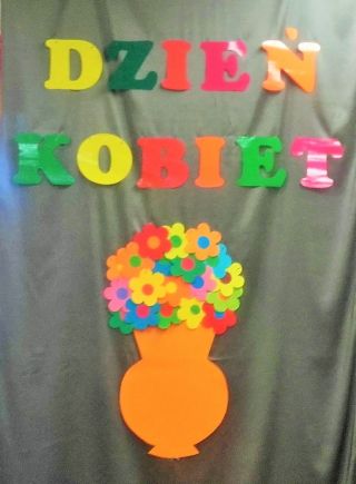 dzienkobiet001