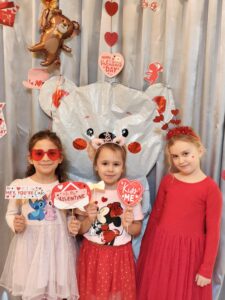 73ebea34-5ec8-4e83-b0de-e60aa6271374